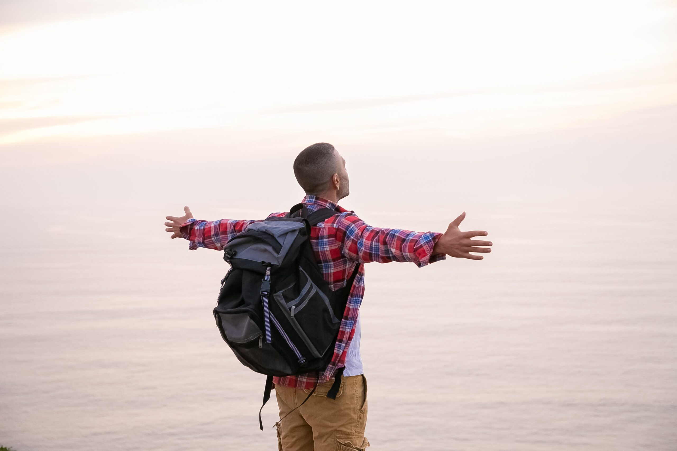pexels-kampus-5937323 Successful Migrant